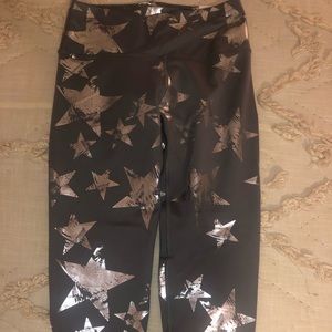 NWT American Eagle star print leggings